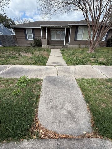 616 Sorrell St, Corpus Christi, TX 78404