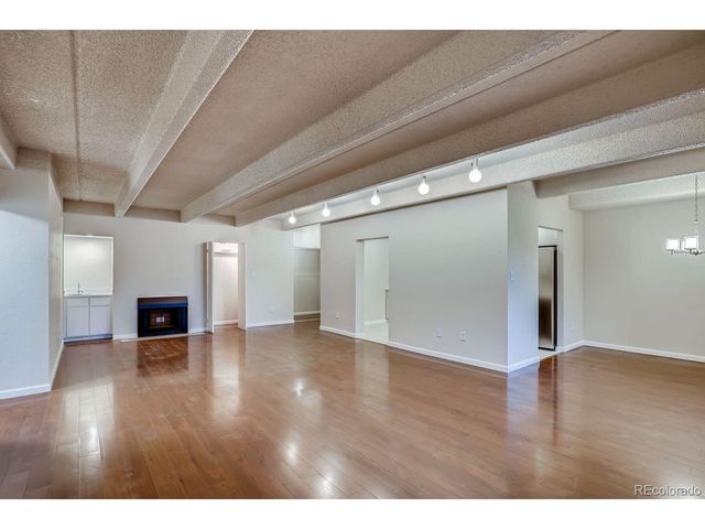 7877 E Mississippi Ave 102, Denver, CO 80247