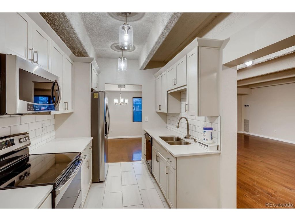 7877 E Mississippi Ave 102, Denver, CO 80247