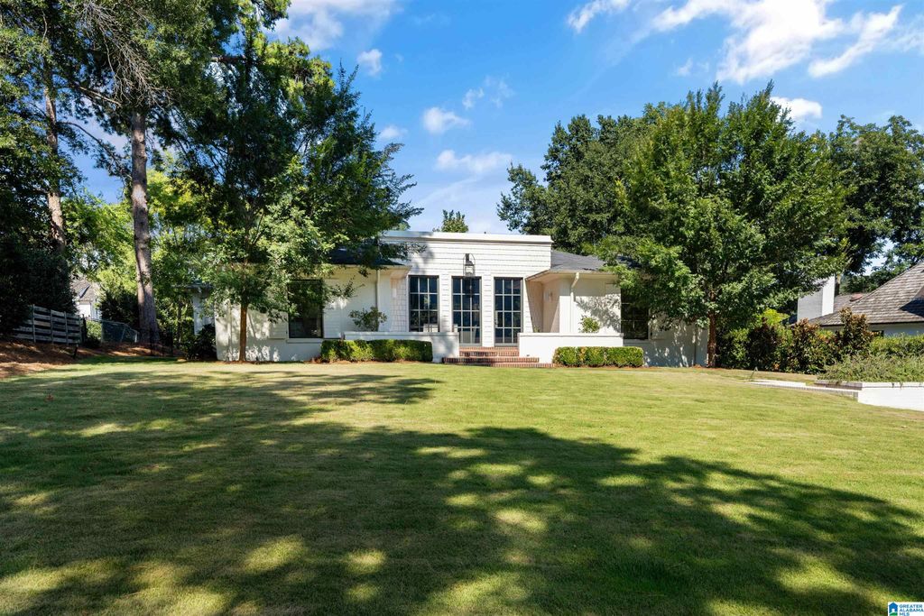9 RICHMAR DRIVE, Mountain Brook, AL 35213