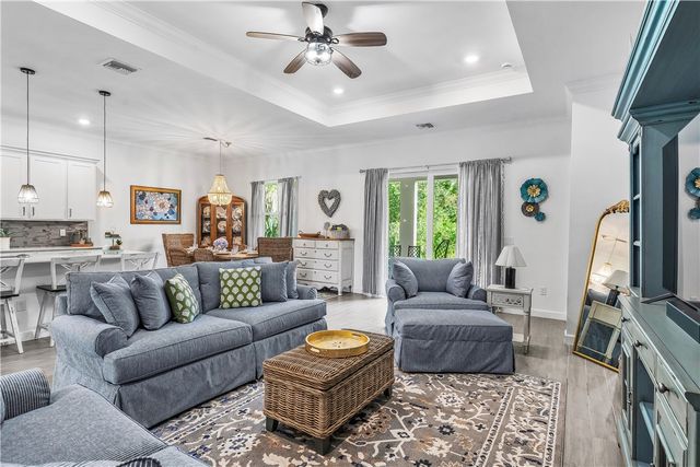 4730 Brookhaven Manor SW, Vero Beach, FL 32968