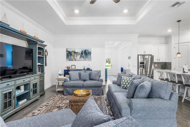 4730 Brookhaven Manor SW, Vero Beach, FL 32968