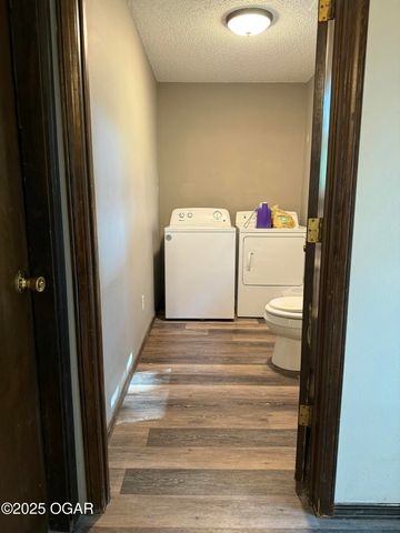 302 Cullum Court, Diamond, MO 64840