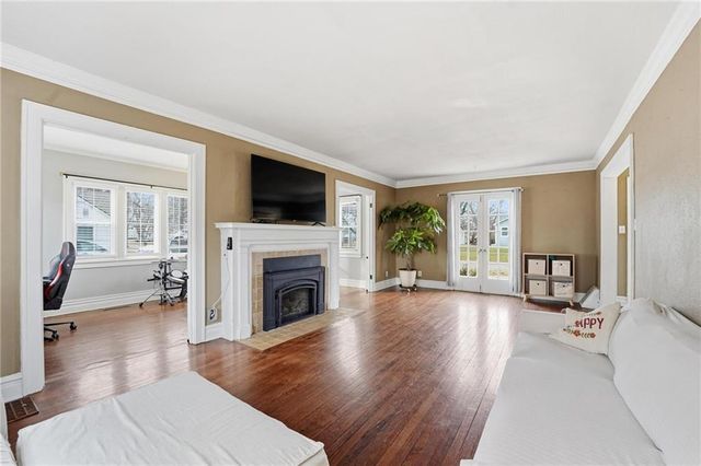 831 S Willow Street, Ottawa, KS 66067