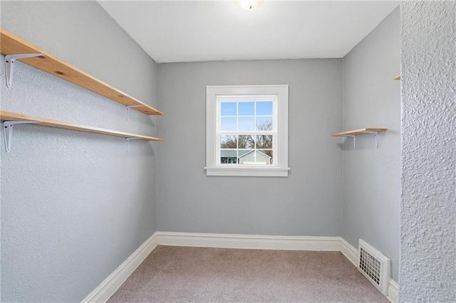 831 S Willow Street, Ottawa, KS 66067