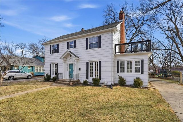 831 S Willow Street, Ottawa, KS 66067