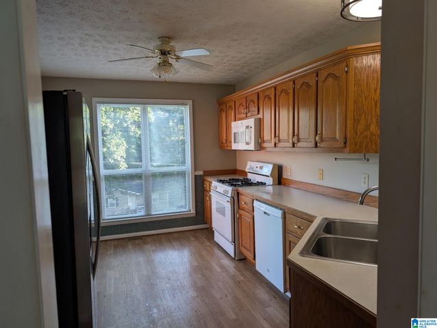 190 EMI GIL DRIVE, Oxford, AL 36203