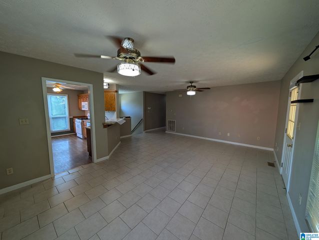 190 EMI GIL DRIVE, Oxford, AL 36203