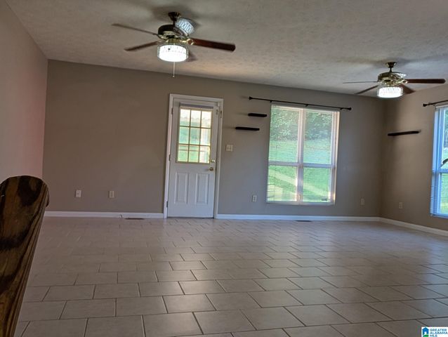 190 EMI GIL DRIVE, Oxford, AL 36203