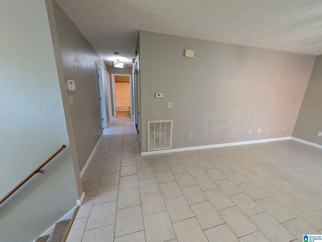 190 EMI GIL DRIVE, Oxford, AL 36203