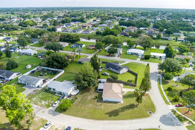3120 SW Landale Boulevard, Port St. Lucie, Port St Lucie, FL 34953