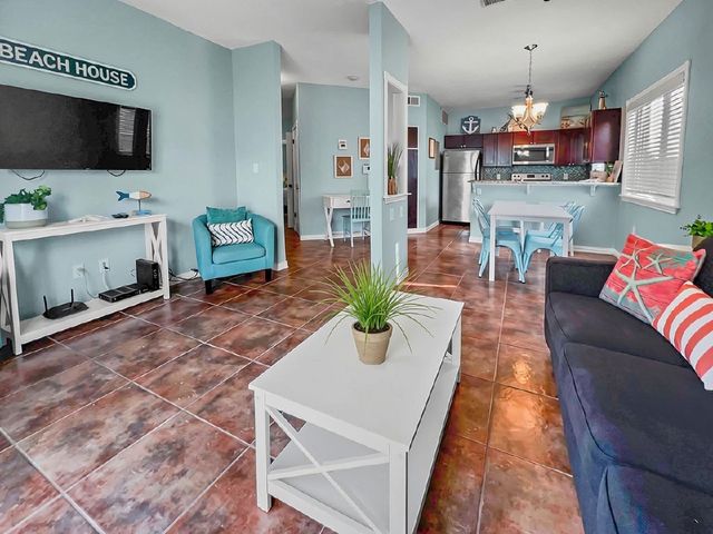 15010 Leeward Dr 701, Corpus Christi, TX 78418