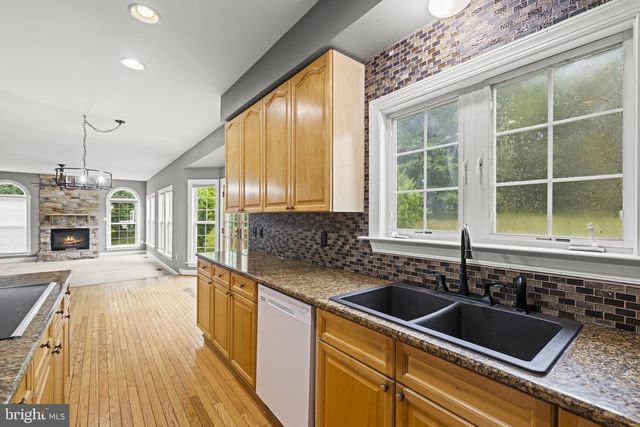 177 COVENTRY LN, Harpers Ferry, WV 25425