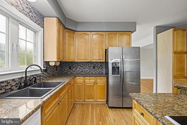 177 COVENTRY LN, Harpers Ferry, WV 25425