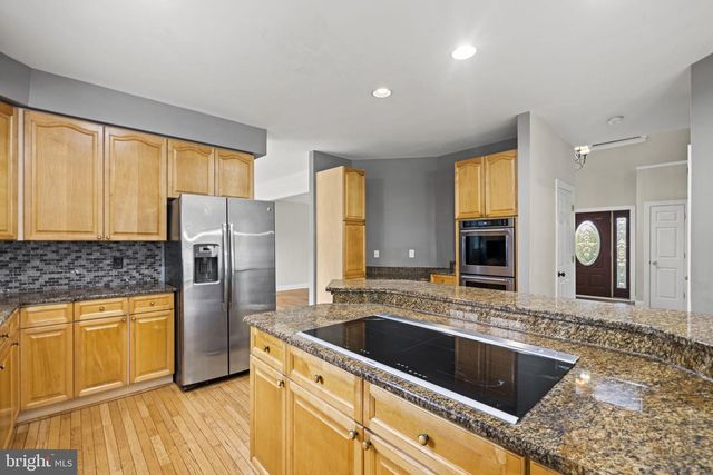 177 COVENTRY LN, Harpers Ferry, WV 25425
