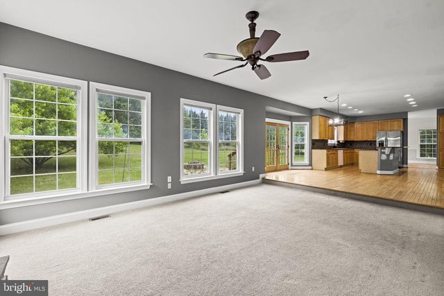 177 COVENTRY LN, Harpers Ferry, WV 25425