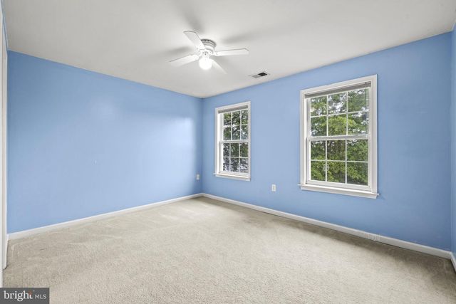 177 COVENTRY LN, Harpers Ferry, WV 25425