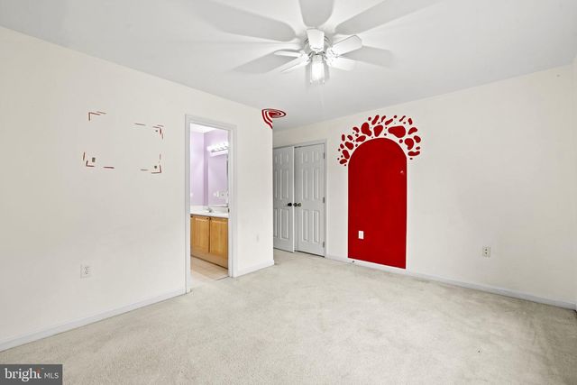 177 COVENTRY LN, Harpers Ferry, WV 25425
