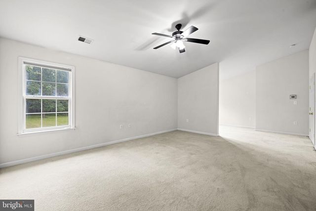177 COVENTRY LN, Harpers Ferry, WV 25425