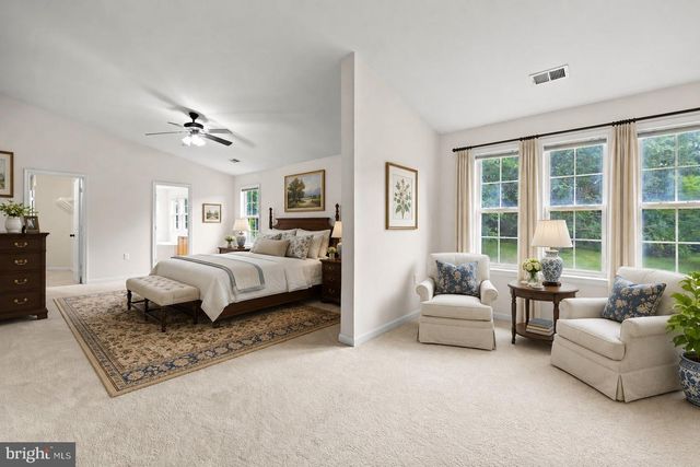 177 COVENTRY LN, Harpers Ferry, WV 25425