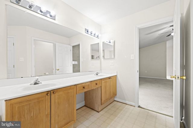 177 COVENTRY LN, Harpers Ferry, WV 25425