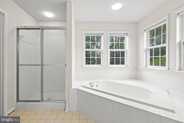 177 COVENTRY LN, Harpers Ferry, WV 25425