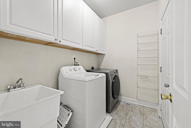 177 COVENTRY LN, Harpers Ferry, WV 25425