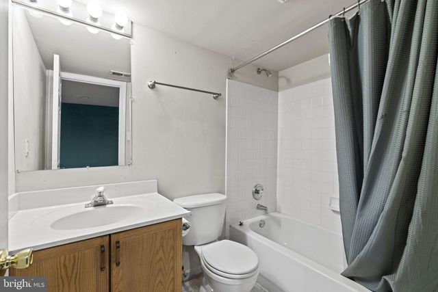 177 COVENTRY LN, Harpers Ferry, WV 25425