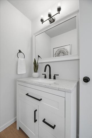 20250 STEVEN Lane, Council Bluffs, IA 51503