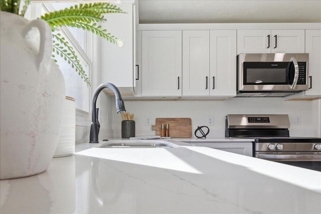 20250 STEVEN Lane, Council Bluffs, IA 51503