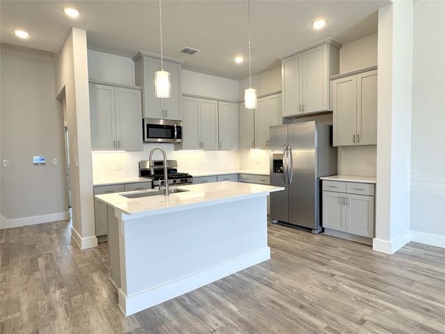 3151 Winter Rose Way 31, Arlington, TX 76005