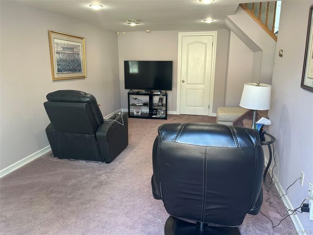 106 Roy Street, Massapequa, NY 11758