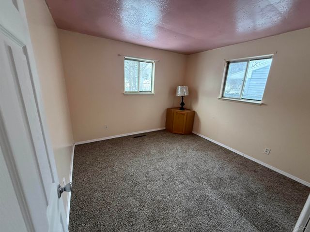 128 Woodward Street, Saginaw, MI 48601