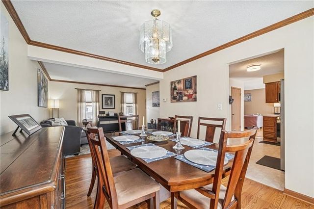 440 Shelbourne Dr, Plum Boro, PA 15239