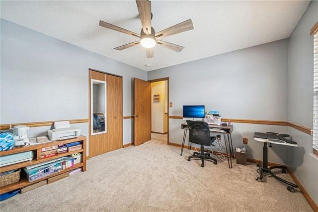 440 Shelbourne Dr, Plum Boro, PA 15239