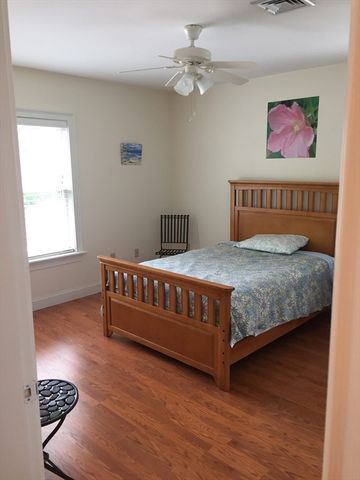 1044 Victoria B-29, New Bedford, MA 02745