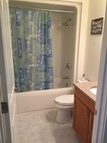 1044 Victoria B-29, New Bedford, MA 02745