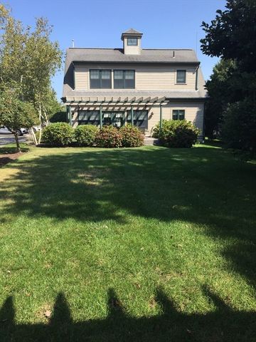 1044 Victoria B-29, New Bedford, MA 02745