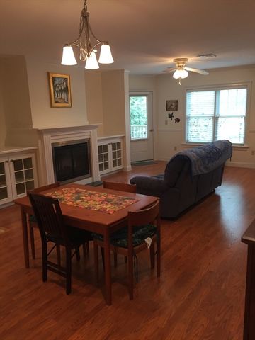 1044 Victoria B-29, New Bedford, MA 02745