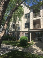 1044 Victoria B-29, New Bedford, MA 02745