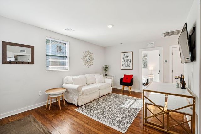 2384 Cambridge Avenue, North Charleston, SC 29405