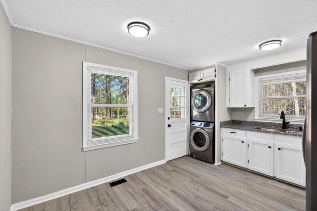 412 Brookside Drive, Gaffney, SC 29340