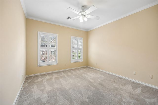 2211 Augusta Drive 25, Houston, TX 77057