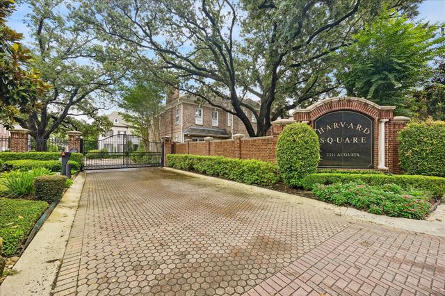 2211 Augusta Drive 25, Houston, TX 77057