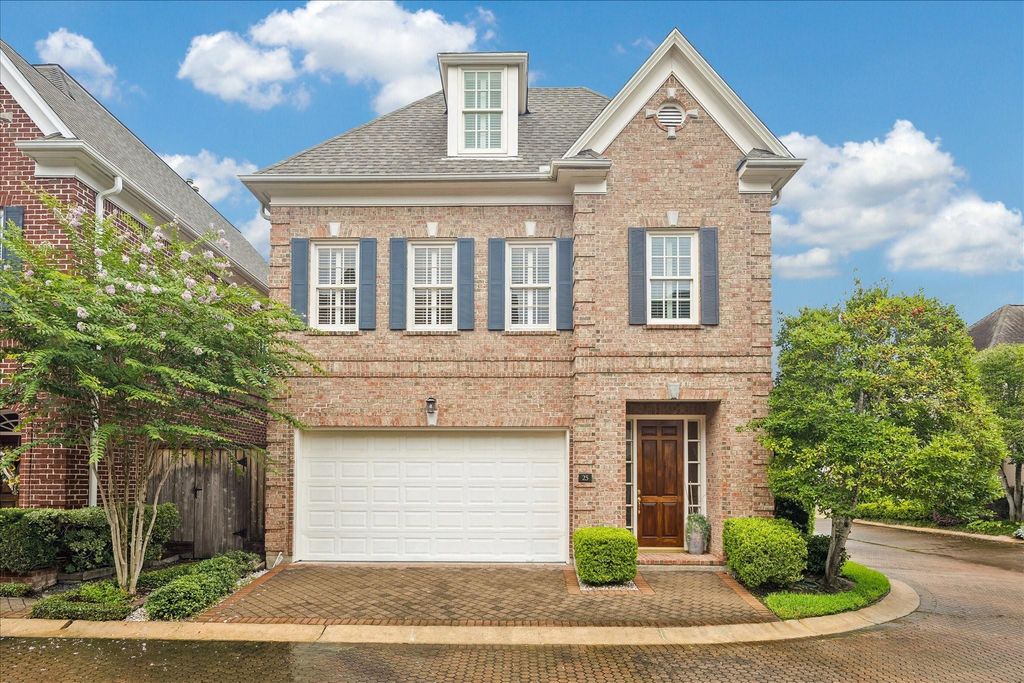 2211 Augusta Drive 25, Houston, TX 77057
