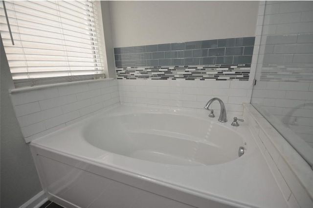 112 Glade Bridge Court, Dickinson, TX 77539