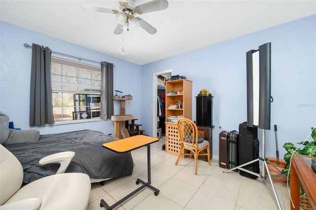 8493 NW 37TH TERRACE, Gainesville, FL 32653