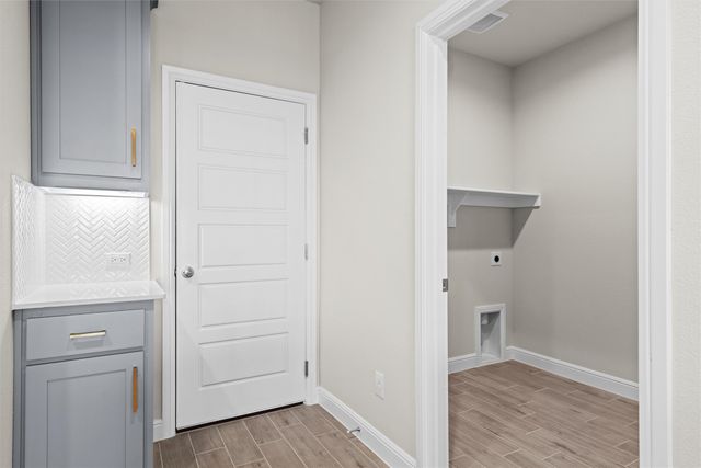 537 Pickett Creek Drive, Aledo, TX 76008