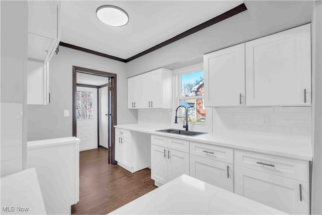 135 W Bagley Road, Berea, OH 44017