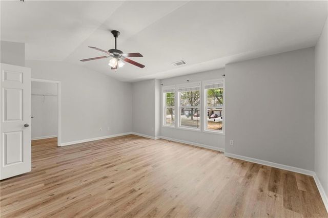 1867 Ellison Lakes Court NW 21, Kennesaw, GA 30152